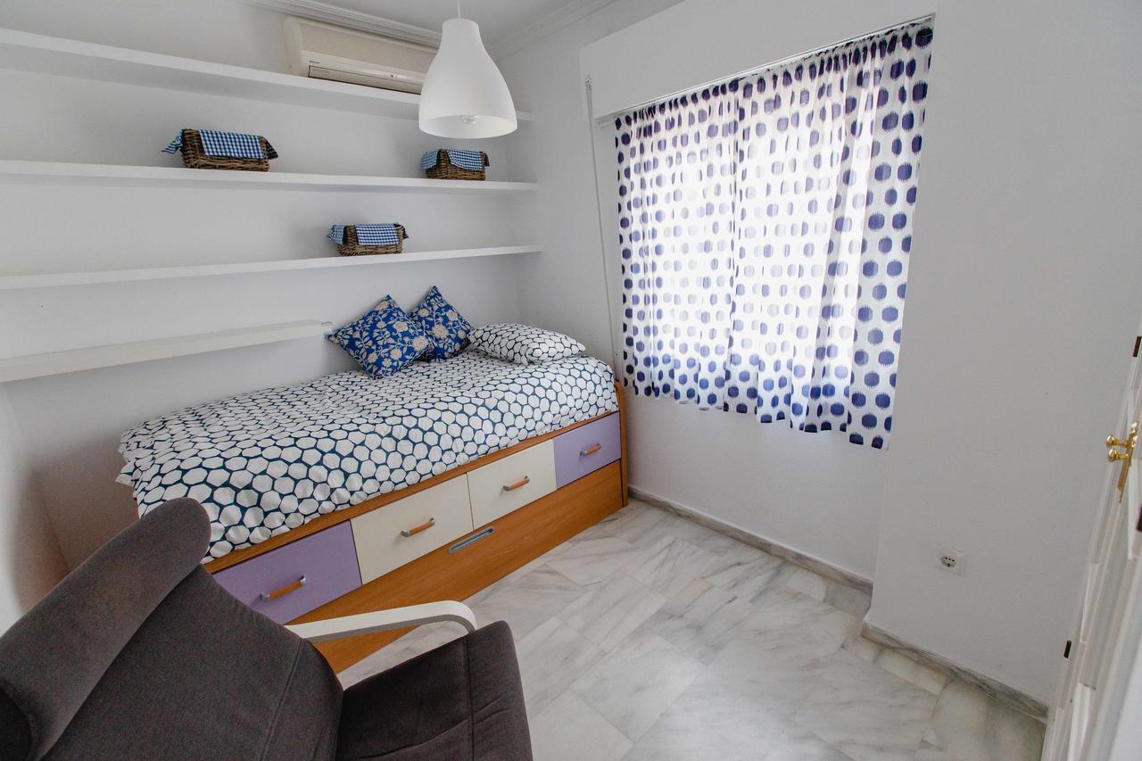 Apartamentos Las Huertas Cádiz Exterior foto